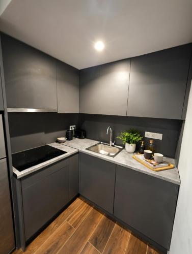 Piraeus Suites Port Luxury G13