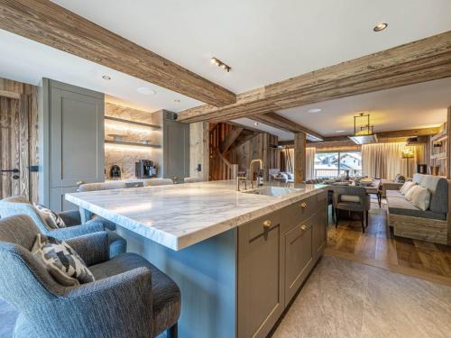 Luxueux appartement 6 pièces avec hammam, cheminée et parking à Val-d'Isère