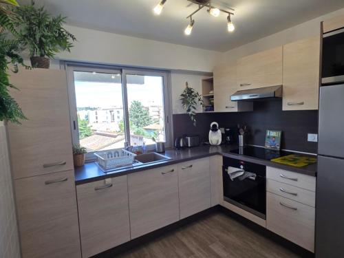 Appartement 2 pièces climatisé avec parking et piscine à Sainte-Maxime