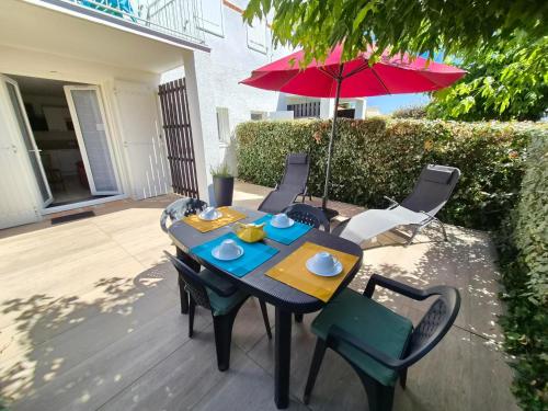AGREABLE APPARTEMENT REFAIT A NEUF DANS UNE RESIDENCE DE VACANCES