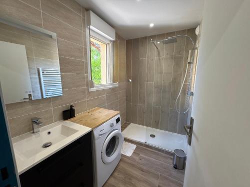 Studio avec loggia, clim et parking - 2 pers. - FR-1-466A-58