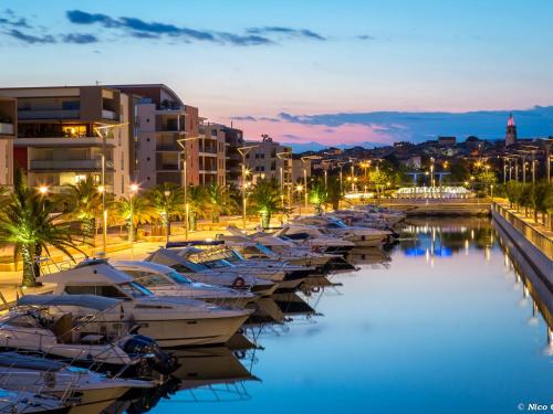Appartement 2Pièces à Fréjus Plage avec Garage - FR-1-466A-53