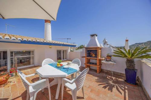 Villa Tres Irmaos by Villa Plus