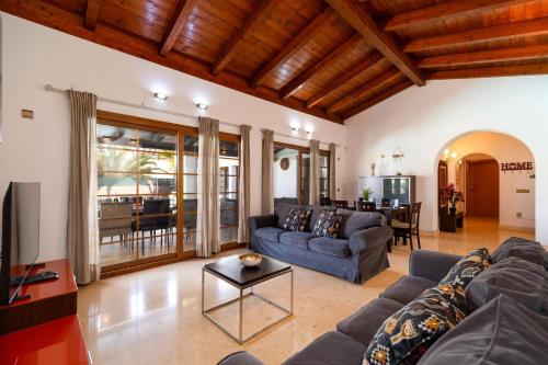 Villa Sherry II by Villa Plus