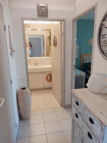 Port Frejus vue port, grand T2, 47m2, clim, piscine
