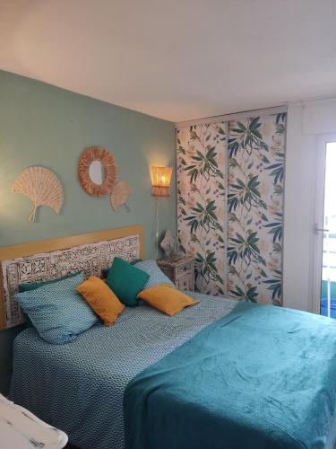 Port Frejus vue port, grand T2, 47m2, clim, piscine