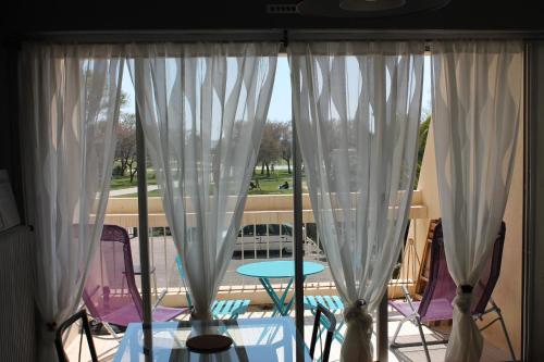 Appartement avec vue mer et accès direct à la plage La Grande-Motte Hérault