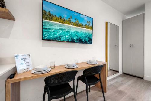 Modern Brickell Luxe Apartment by Palermo Home Miami photo 17