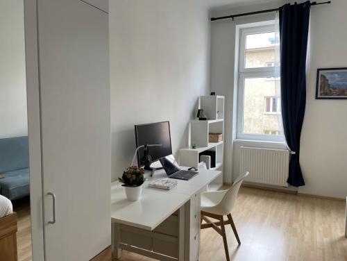 Long-Term Central Stylish Apartment