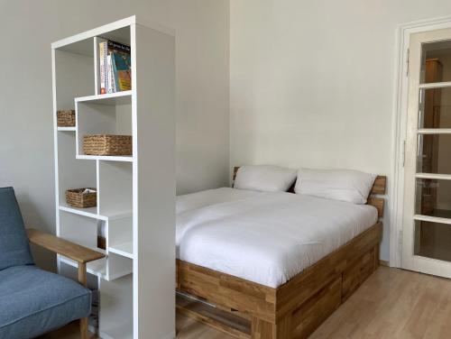 Long-Term Central Stylish Apartment