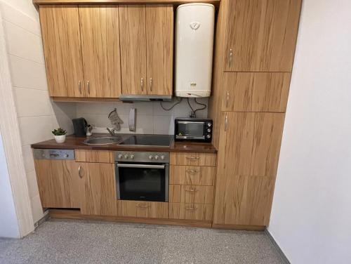 Long-Term Central Stylish Apartment