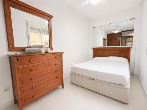 Aljaima III City Center & Beach Apartment