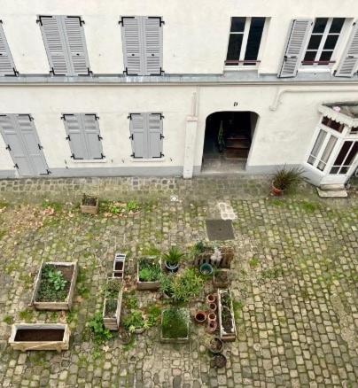 Appartement deux pièces métro pyrenées