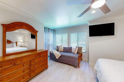 Beachwalk 141 photo 13