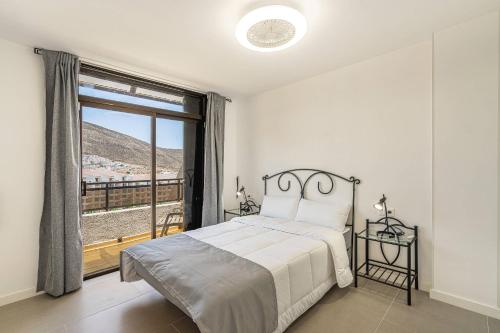 As de Casas - Royal 8 - Los Cristianos