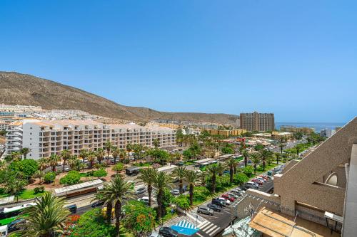 As de Casas - Royal 8 - Los Cristianos