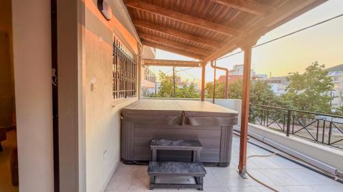 Loutraki Jacuzzi Maisonette Mountain View near Beach by car and walk