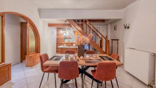 Loutraki Jacuzzi Maisonette Mountain View near Beach by car and walk