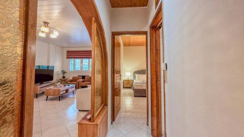 Loutraki Jacuzzi Maisonette Mountain View near Beach by car and walk