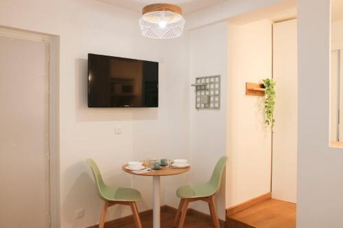 Charming studio in the heart of Paris 14