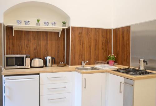 Friendly apartment in center 1068 Budapest, 88 Király utca kép - 3