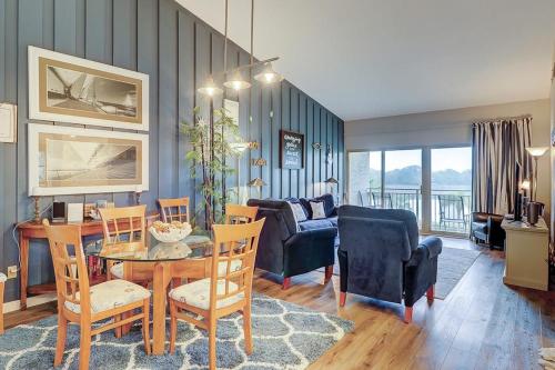 Bluff Villas 1817 photo 6