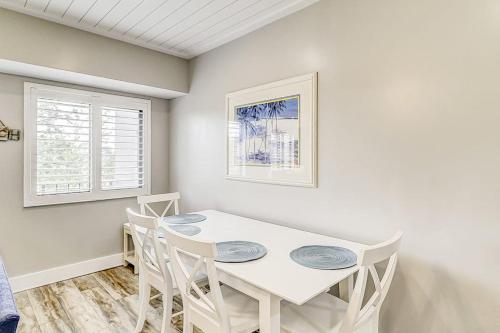 Forest Beach Villas 405 photo 6