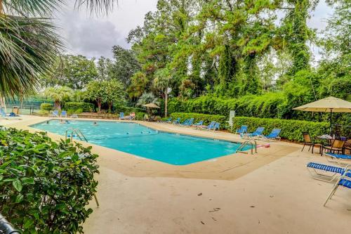 Forest Beach Villas 405 photo 32