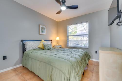 Luxe 4BR Villa Near Disney: Private Pool & Lanai photo 20