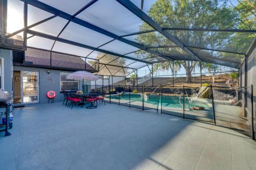 Luxe 4BR Villa Near Disney: Private Pool & Lanai photo 31