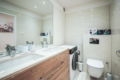 3 BDR - Apartment Serenity, right near Vienna's Old City