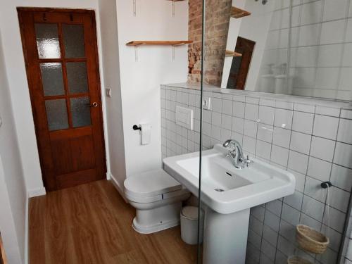 Terrace Apartment just Temporary Stays