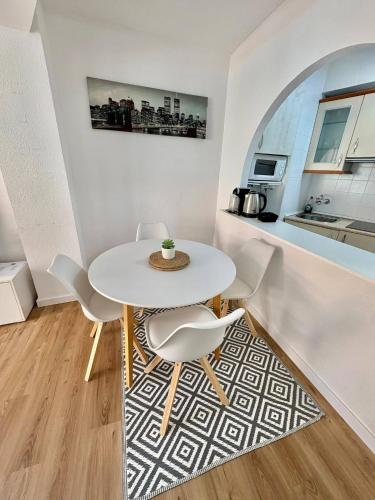 Diyi Beach House