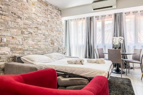 54 LOR - 2-bedroom apartment Cannes Banane near the Palais