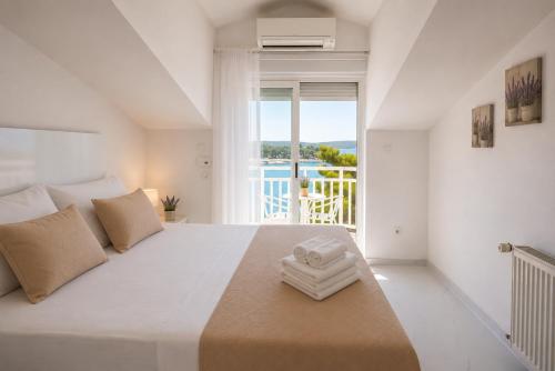 Villa Tomi Trogir Ciovo