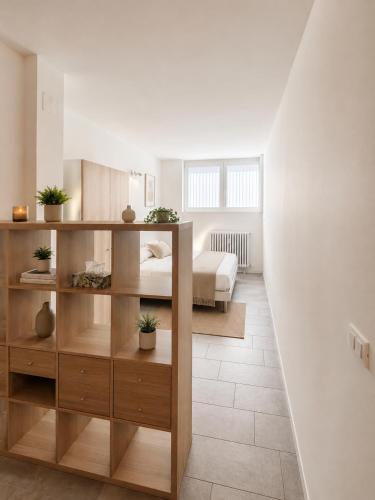 Strategic & Large Studio with Self Check In - Fondazione Prada, Milano with AC, Wifi, Washing Machine