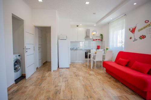 Sun And Fun - Happy Rentals