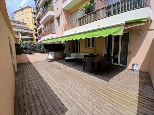 Nice 3P large terrace