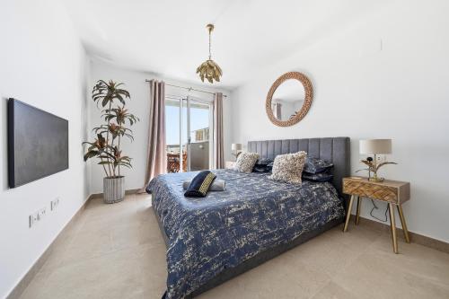 Sunny Golf - Luxury Penthouse - Rooftop Retreat