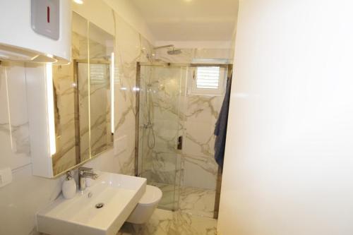 Seaside holiday house Rozac, Umag - 27205
