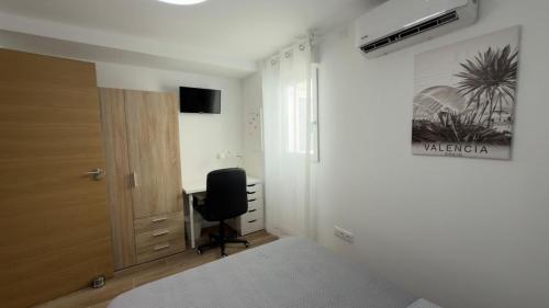Family house in Benimaclet, 9 Pax, 5 AC, 5 TV