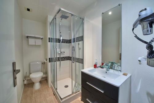 A bathroom at L'aparthoteL LhL