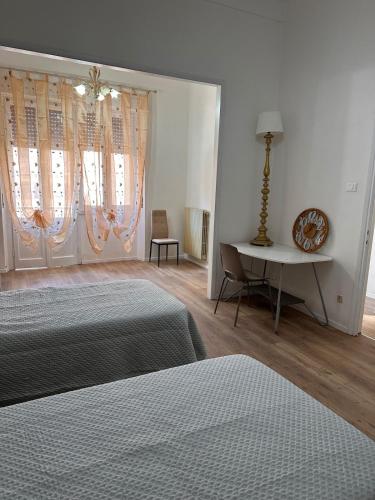 Casa ampia in Viale Belfiore, tram T1 T2, SMN station