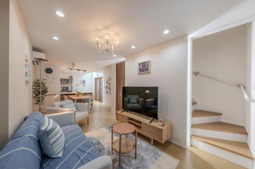 Nikyo Asahi 5 minutes to Hanazonocho Station Villa in Osaka