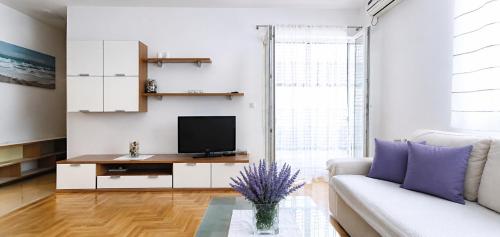 Malinska Apartment Conty