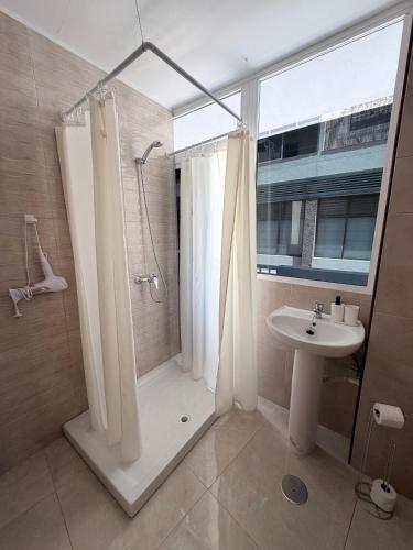 Central Room Los Cristianos