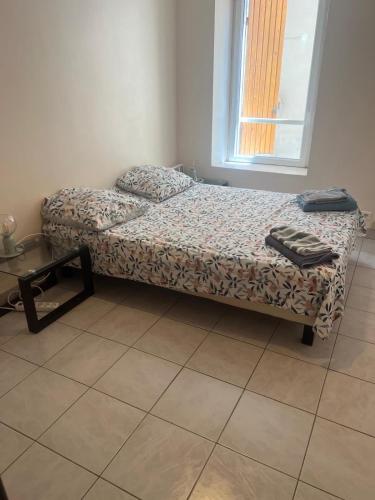 Cosy quiet apartment near the Old Port