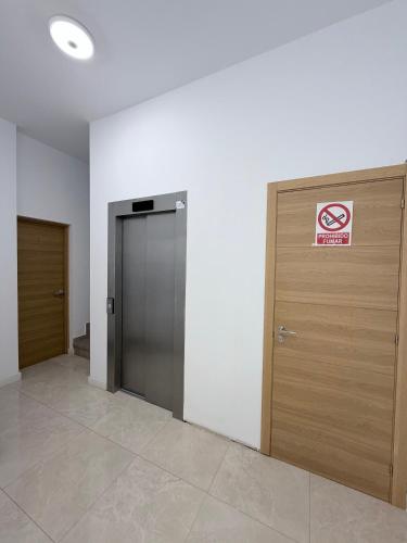 Central Room Los Cristianos