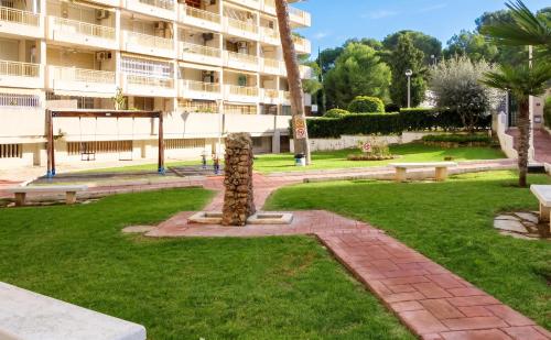 Modern Apartment in Salou with Shared Pool