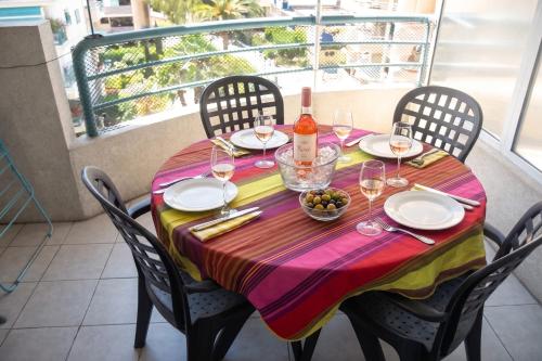 Appartement confortable à Fréjus, 35 m² avec balcon agréable